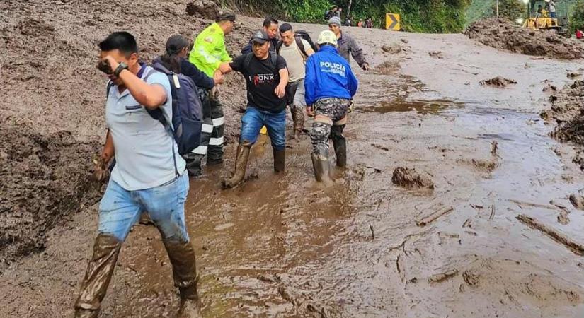 Ecuadorban tizenkilencre nőtt az esőzések és a földcsuszamlások halálos áldozatainak száma