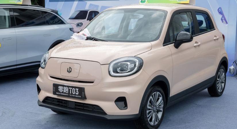 Itt az új trend? EU-snak címkéznek javarészt kínai autókat