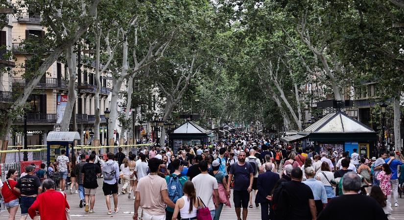 Nincs több szállás: szigorít a turizmuson Barcelona