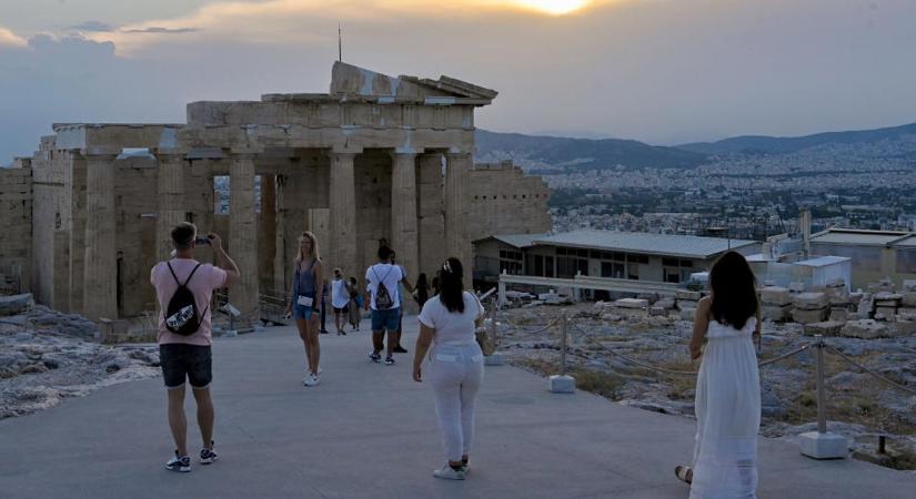 Hatnapos munkahetet vezetnek be Görögországban