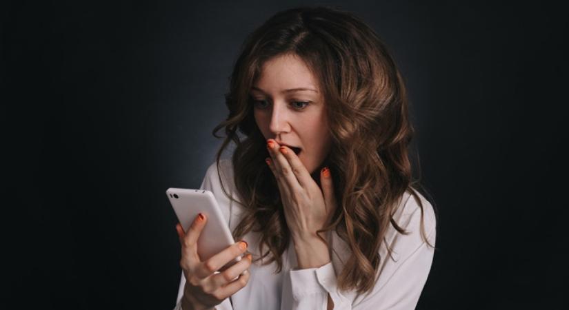 Elborzadt a nő, amikor rájött, milyen videókat rejteget a férje a telefonján, de a teljes igazság még inkább letaglózta