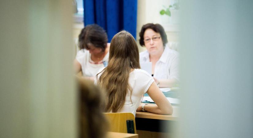 "Ha az inkákból apacsok, II. Józsefből pedig második Józsi lesz, akkor sem a vizsgázón, hanem csak vele nevetünk" - Olvassa el, mit tart a szóbelin a legfontosabbnak a 32 éve érettségiztető tanár!