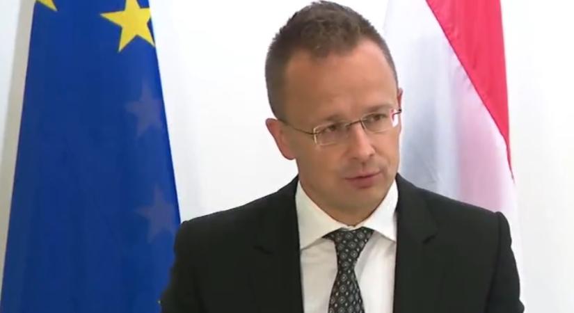 Szijjártó Péter: Ebben a szankcióscsomagban sem görbülnek a magyar nemzeti érdekek  videó