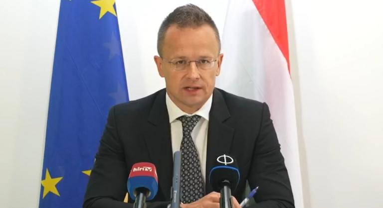 Szijjártó Péter: Az Unió újabb politikai határvonalat lépett át