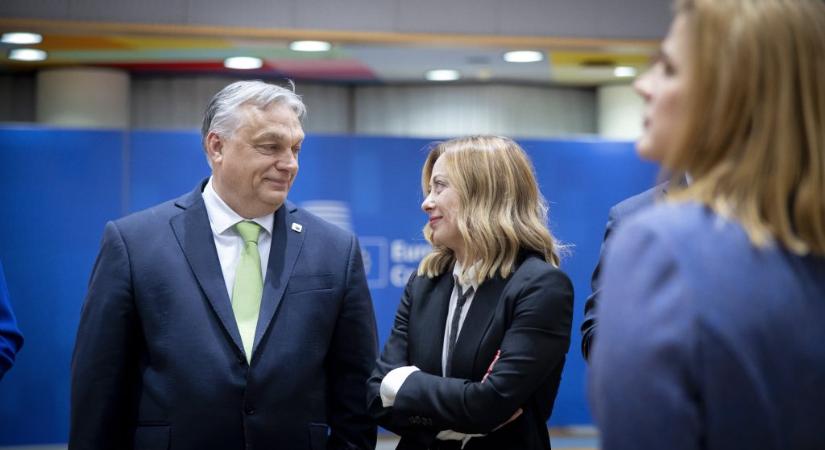 Orbán Viktor Rómába utazik tárgyalni