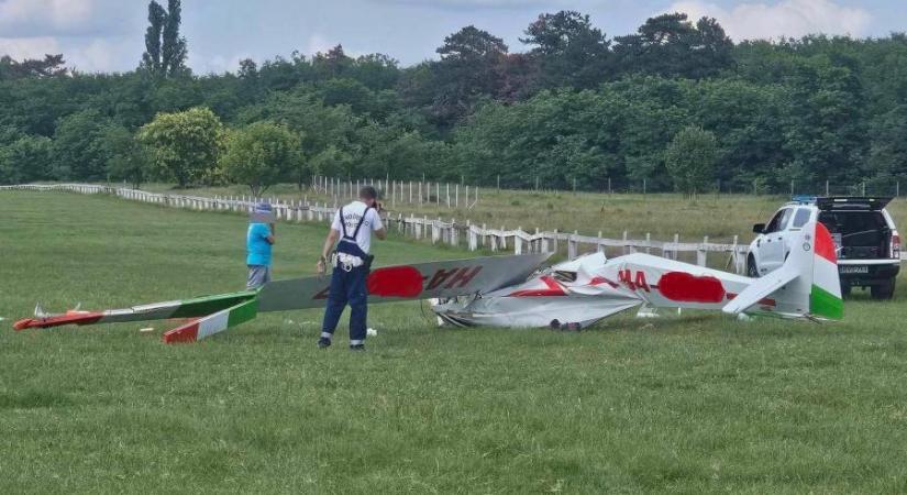 Tragédia a dunakeszi repülőtéren: Dugóhúzóba került a lezuhant vitorlázógép