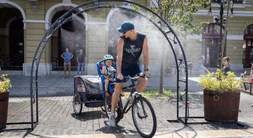 Miért mennek éjszaka a párakapuk Egerben?