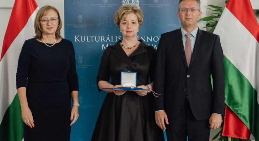 Apáczai Csere János-díjat kapott a Corvin-iskola pedagógusa, Bereczkiné Palócz Gyöngyi