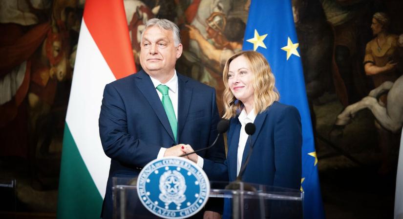 Az olasz miniszterelnök a támogatásáról biztosította Orbán Viktort (videó)