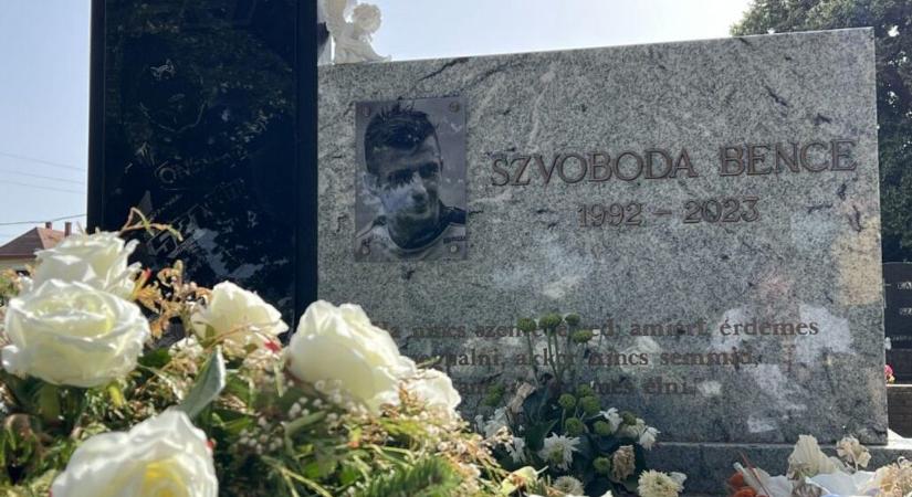 Szívszorító látvány: Így néz most ki a tragikus sorsú magyar bajnok sírja