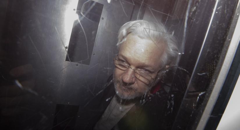 Vádalkut kötött az amerikai hatóságokkal Julian Assange