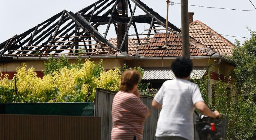 Mindenük odalett a tragikus tűzesetben, gyűjtenek a kondorosi családnak