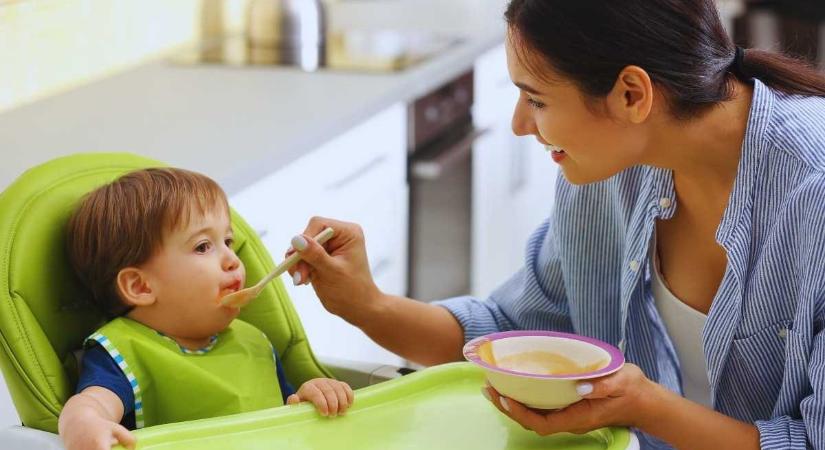 3 praktikus tanács a stresszmentes baba etetéshez
