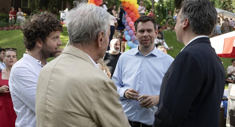 Politikusok, zenészek és egy lelkész is részt vett Pressman Pride-piknikjén