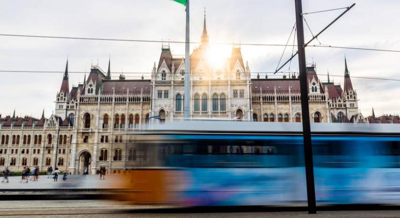 Tudod, mikor ért véget a rendszerváltás? 8 kérdés a magyar történelemből, amire illik tudni a választ - Tedd próbára a töritudásod!