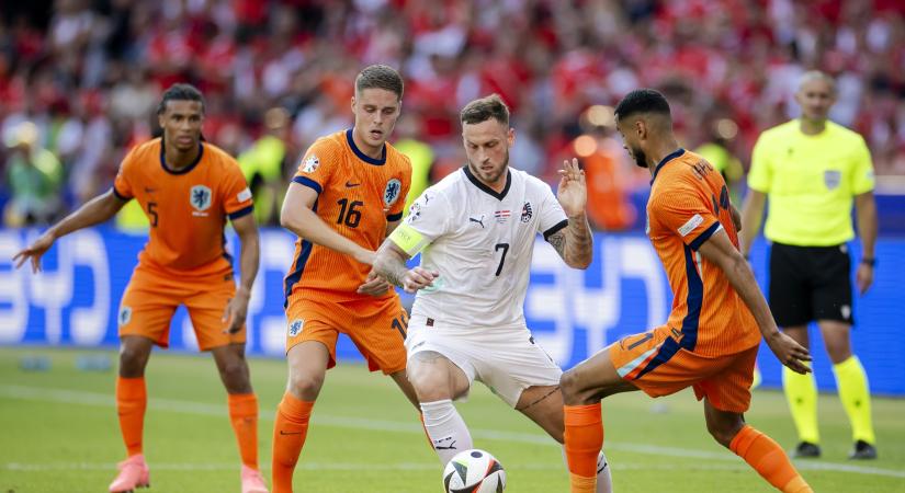 Ausztria ötgólos meccsen verte Hollandiát, és a megnyerte a csoportját