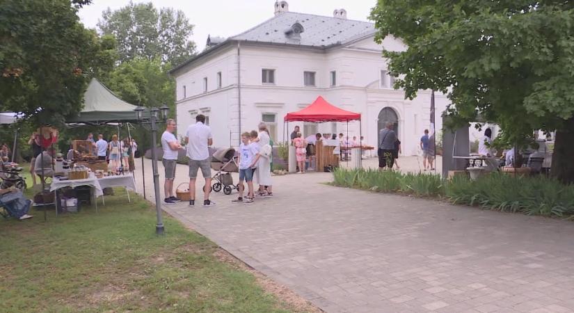 Rögzített hőlégballonozás is lesz a programok között