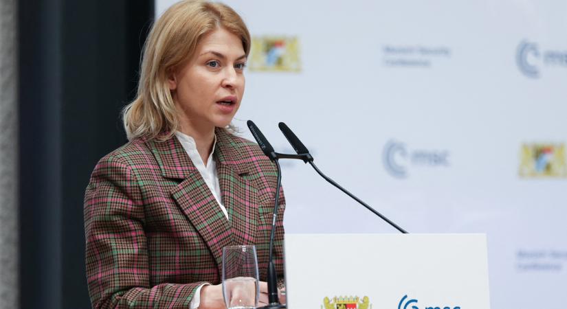 Ukrajna kész tárgyalni Magyarország követeléseiről