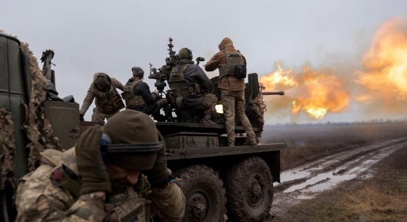 Rekordtranszfer: buszkaraván vitte a szökni próbáló hadköteles ukránokat a határra
