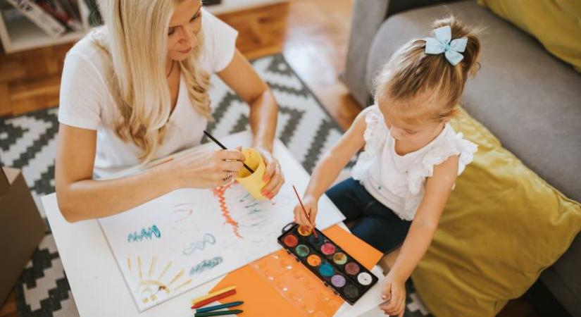 3 mese, ami fejleszti a gyermekek kreativitását, kíváncsiságát – Érdemes már kicsi korban nézniük őket