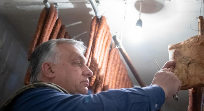 Képes lehet-e Orbán arra, hogy híveit véres hússal szolgálja ki, miközben az elnökségi csapat Brüsszelben kozmopolita ízlés szerint tálal?