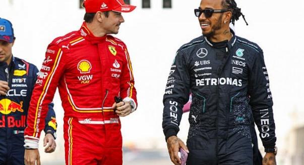 Miről beszélget Leclerc és Hamilton az F1-es futamok előtt?