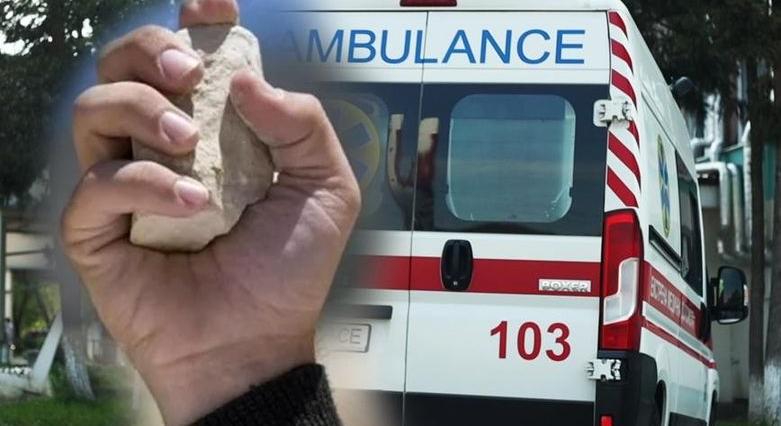 Megtámadták a mentőszolgálat munkatársait a Técsői járásban