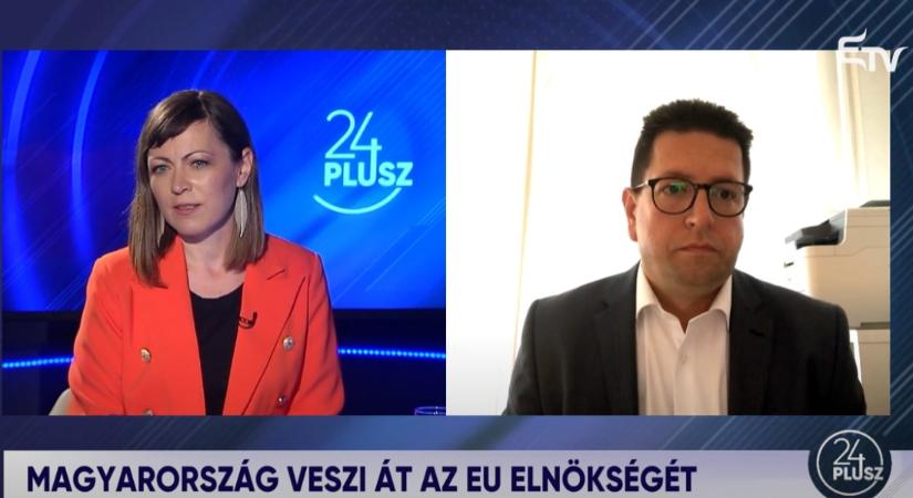 Vincze Loránt: az EU soros elnökeként Magyarország teszi a dolgát, és nem valamiféle forradalomra készül