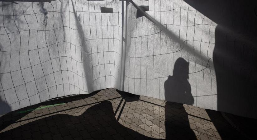 Pert nyert a magyar állam ellen a menedékkérő anya: 37 napon át nem adtak enni neki, valamint az 5 éves és 5 hónapos gyerekeinek