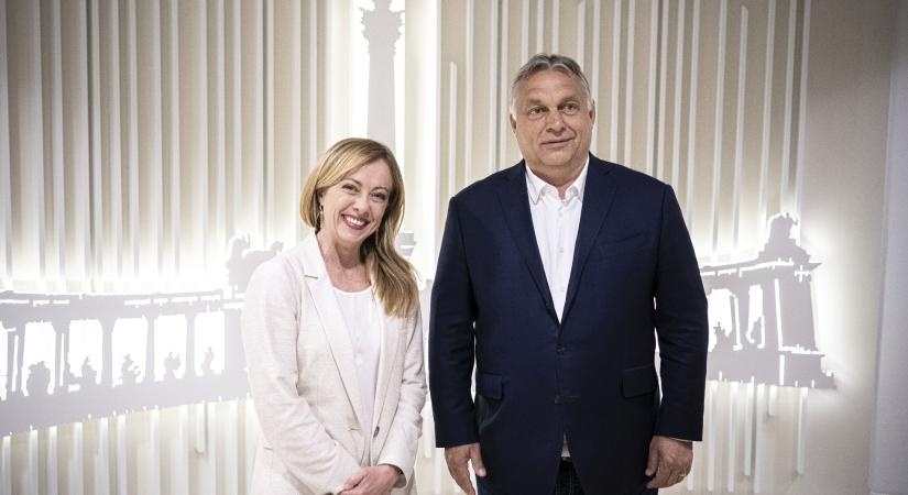 Orbán megerősítette, nem csatlakoznak Meloni frakciójához az EP-ben