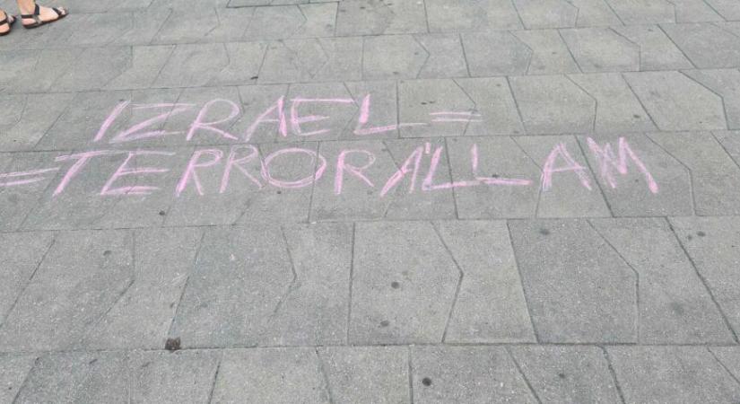 Kálvin tér: Ismét akcióban az Izraelgyűlölő graffittizők