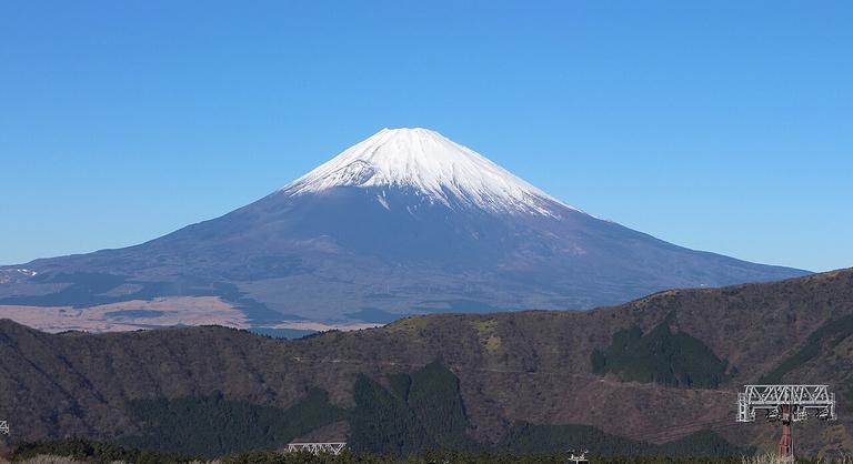 Több embert holtan találtak Japánban a Fudzsi kráterénél