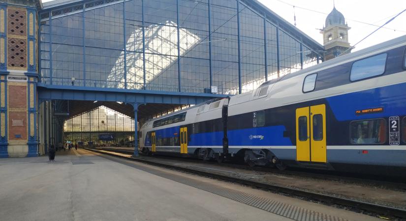 Megállapodás született a magyar emeletes vonatok jövőjéről