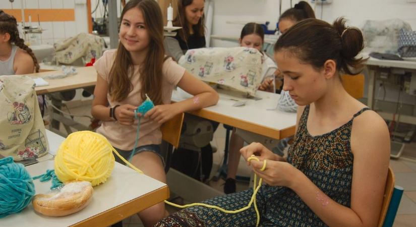Kis Szakik Hete: a szakmák szépségére irányítják a diákok figyelmét Kiskunfélegyházán – galériával