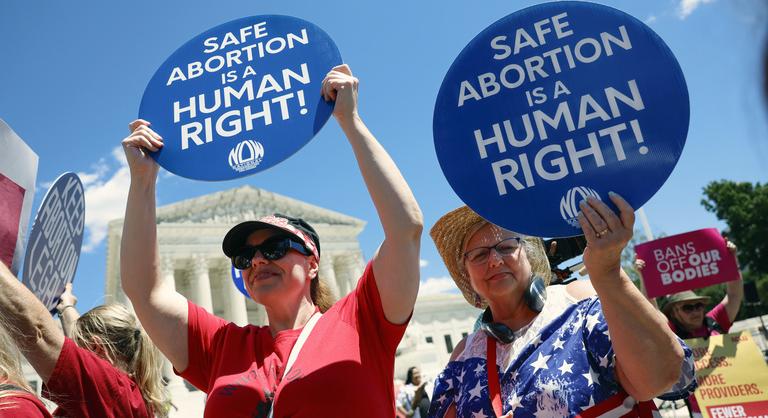 Kiszivárgott, hogy miképp döntene az amerikai Legfrlsőbb Bíróság az abortuszról