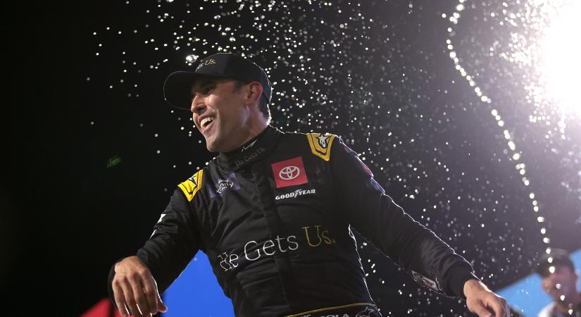 NASCAR: Összebalhézott Bubba Wallace-szal, a JGR válaszként felfüggesztette Aric Almirolát