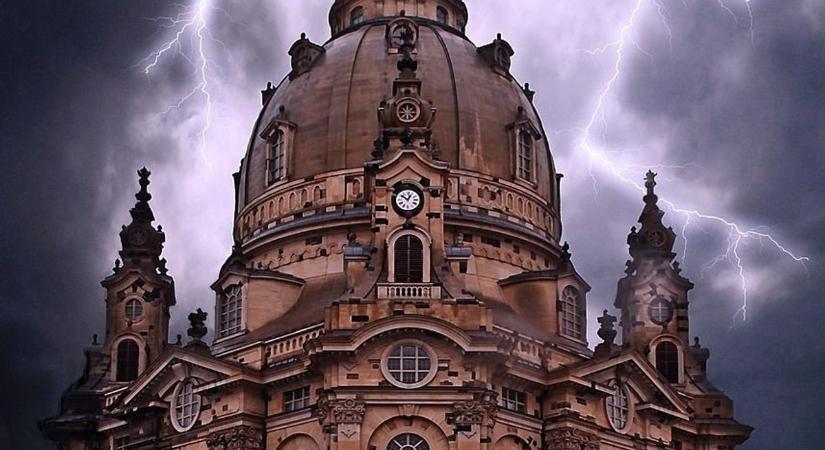 Egy nagyvárosnyival csökkent a német katolikus egyház létszáma.