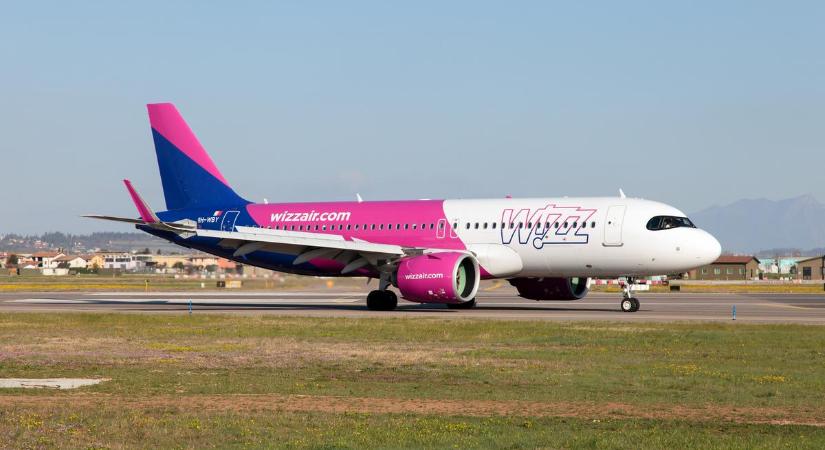 Újabb reptéri fiaskó: Milánóban ragadtak a WizzAir utasai, több mint 24 órát késett a gépük
