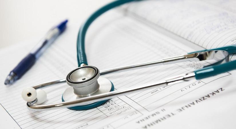 Nagyon ne legyen beteg július 1-jén: több orvosi szolgáltatás sem lesz elérhető