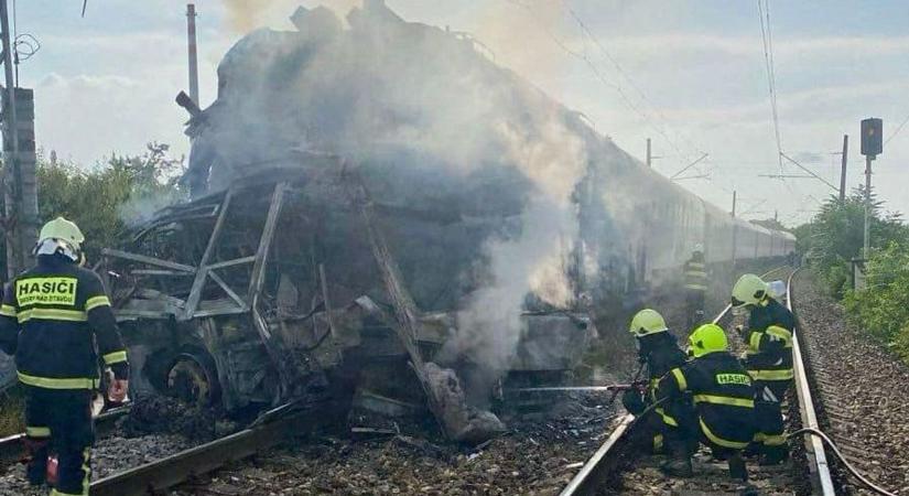 Szijjártó Péter részvétét nyilvánította szlovák kollégájának az érsekújvári vasúti baleset kapcsán