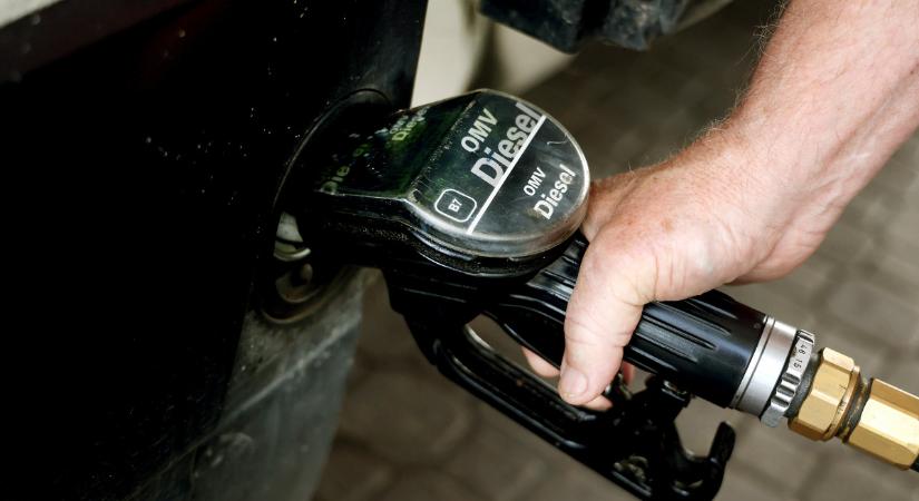 A magyar kormány felszólította az üzemanyagkereskedőket az árak csökkentésére