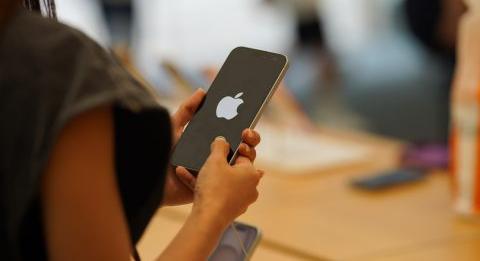 Az Apple még mindig sorra vonja le a pénzt a magyarokról