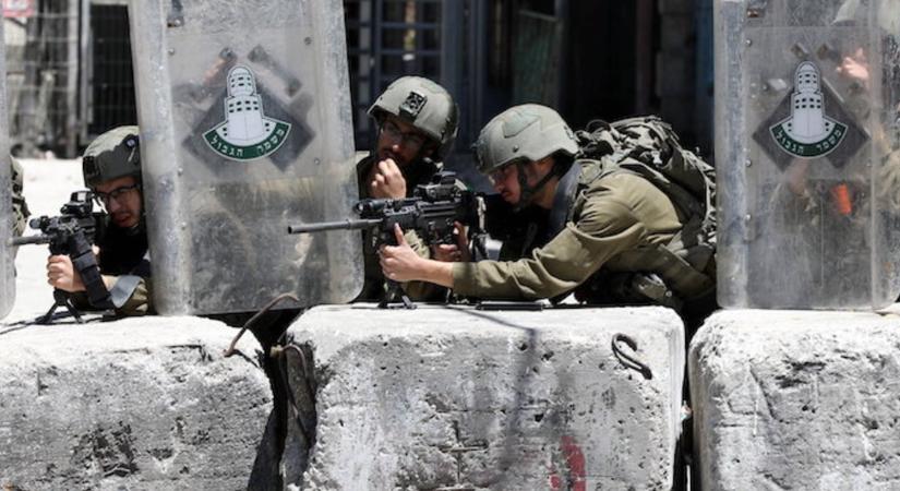 Az izraeli hadsereg rajtaütést hajtott végre Gázában és Ciszjordániában