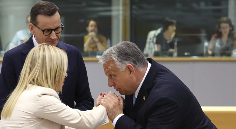 Eldőlt: Melonit, nem pedig Orbánt választják a lengyel konzervatívok