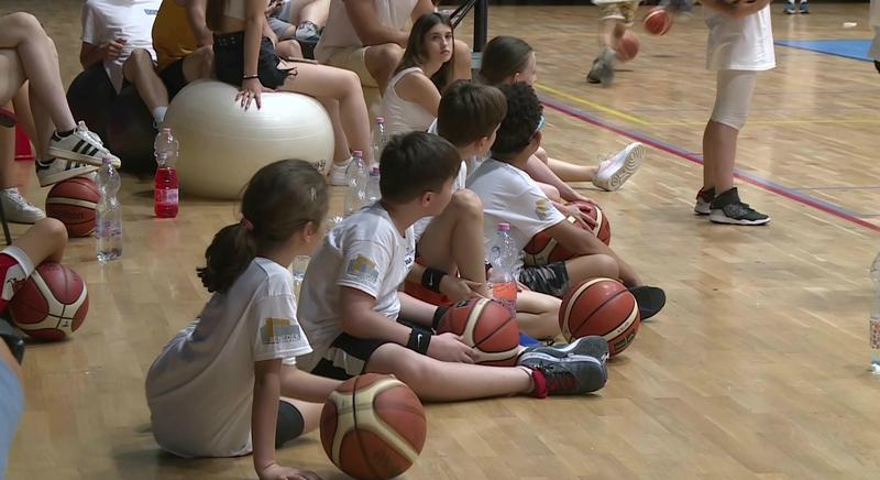 Kosárlabda-tábort tartott a héten a KASI