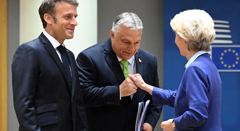 Egy lélek se vette észre, hogy Orbán éppen el akarja foglalni Brüsszelt, talán azért, mert nem volt mit észrevenni