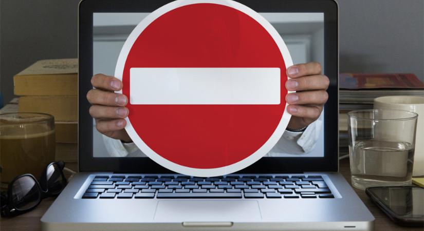 Moszkva blokkolná a nyugati közösségi médiát az orosz tájékoztatási eszközök "cenzúrázásáért"
