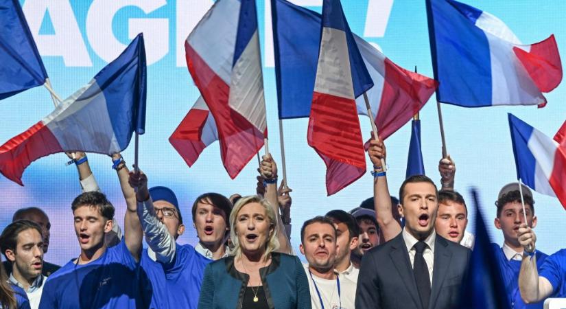Egyre csak erősödik a francia szélsőjobb az előrehozott választások előtti utolsó órában