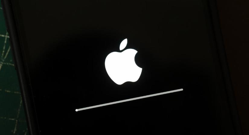 Apple-botrány: folytatódtak az indokolatlan pénzlevonások, már a kormány is foglalkozik az üggyel