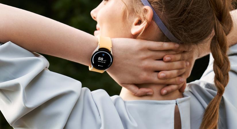 Mesterséges intelligenciával buzdít több mozgásra az új Galaxy Watch
